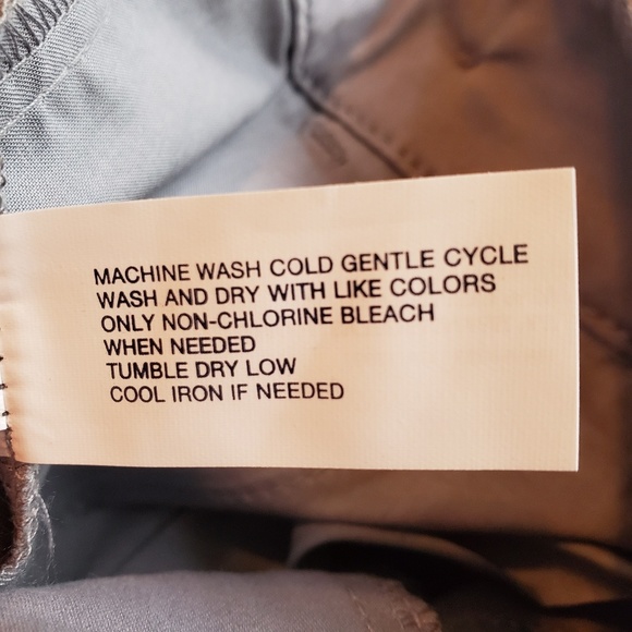 🇺🇸GAP Grey Miniskirt - Picture 7 of 7